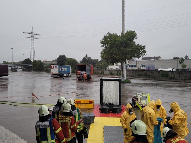 Gefahrguteinsatz auf dem Zollhof in Weil am Rhein<Bildquelle></Bildquelle>  | Foto: Feuerwehr Weil am Rhein