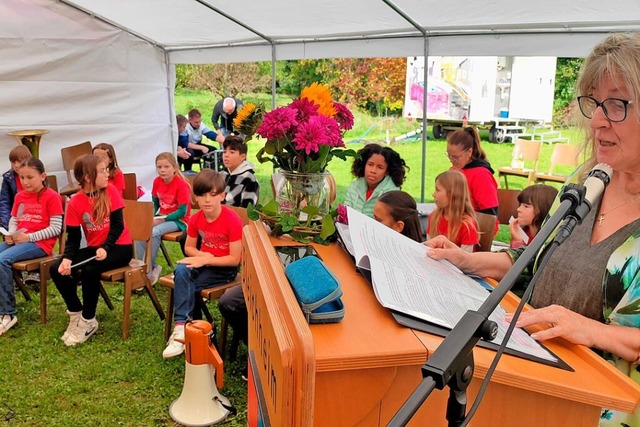 Cornelia Held (rechts) und Johann-Gant...rten den langen Weg der Eingemeindung.  | Foto: Werner Schnabl