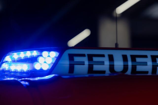 Schon wieder ein Auto in Flammen: Freiburger Polizei schliet Brandstiftung nicht aus