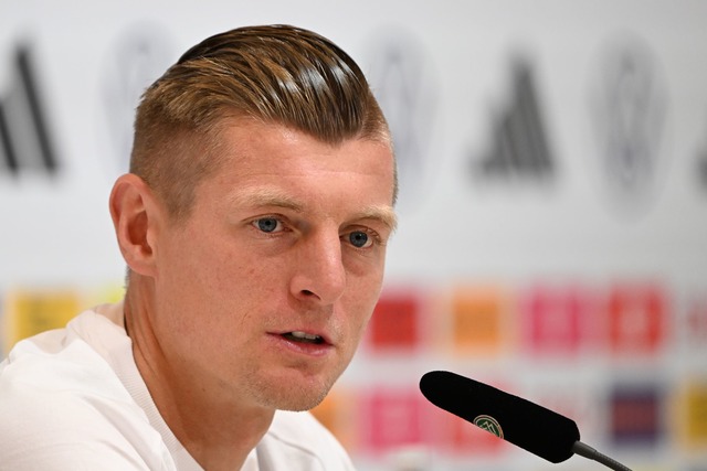 Ex-Nationalspieler Toni Kroos sieht die neue Club-WM extrem kritisch.  | Foto: Federico Gambarini/dpa