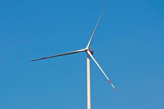 In Husern stehen bereits zwei Windkra...r weitere Anlagen ausgewiesen werden.  | Foto: Wolfgang Scheu