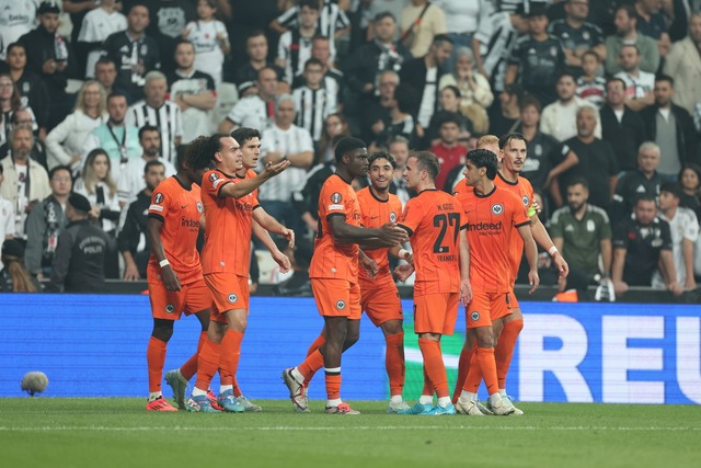 Eintracht Frankfurt hat das Europa-League-Spiel bei Besiktas Istanbul gewonnen.  | Foto: Str/dpa