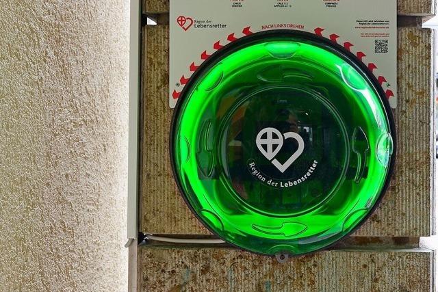 Ganz Todtnau ist nun mit Defibrillatoren ausgestattet