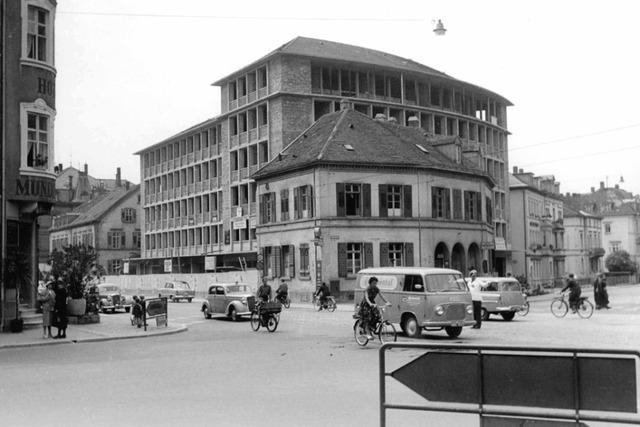 Die Kreuzung von Tal- und Gnterstalstrae war einst ein wichtiger Verkehrsknotenpunkt in Freiburg