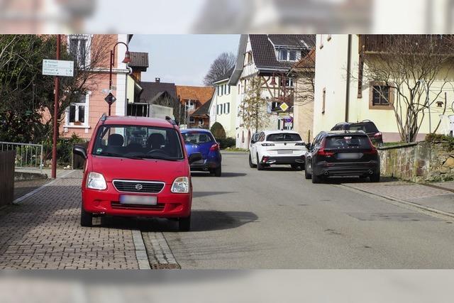 In Fischingen gibt es nicht nur rger ber wild parkende Autos