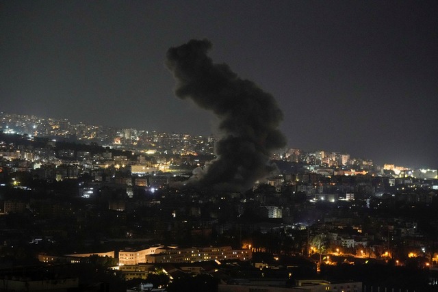 Erneut wird auch die Hauptstadt Beirut zum Ziel.  | Foto: Bilal Hussein/AP/dpa