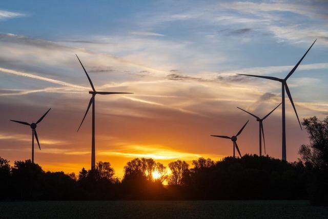 Wie Windkraftgegner derzeit mit teils anonymen Flyern Stimmung gegen den Ausbau der Windenergie machen