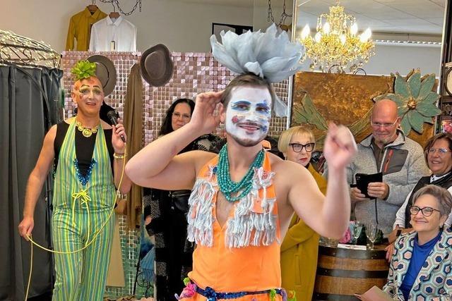 Drag-Show: Bunt, glitzernd und randvoll mit begeistertem Publikum