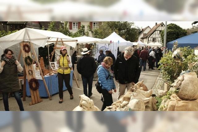 Zufriedene Gesichter beim Holzener Markt