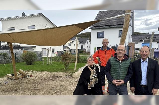 Wetterschutz fr Kinder und Eltern in Ihringen