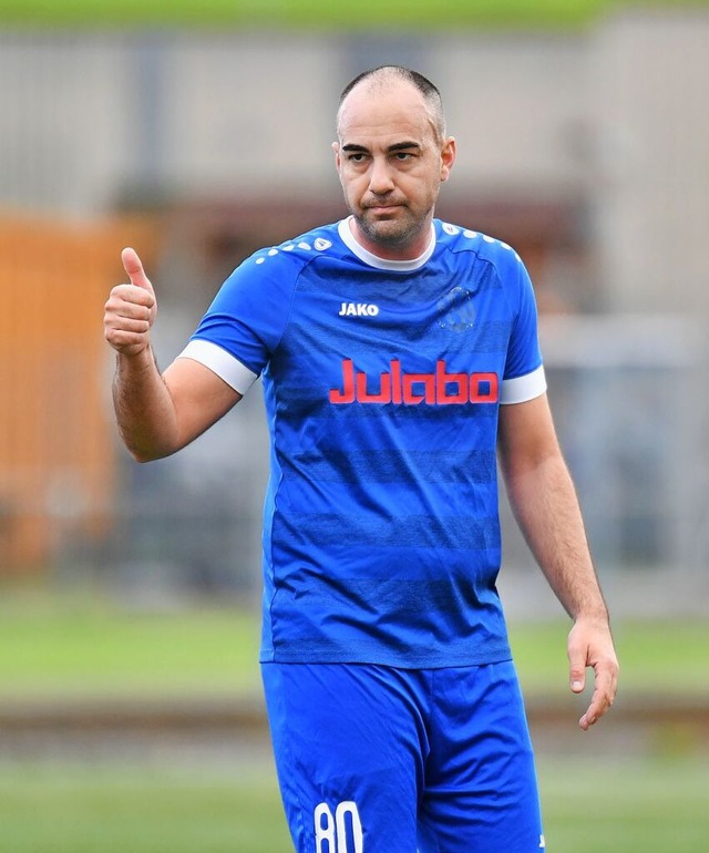 Erleichtert: der Seelbacher Spielertrainer Hakan Ilhan  | Foto: Wolfgang Knstle