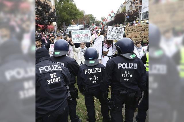 Protest, Gewalt, Gedenken zum Jahrestag des Hamas-berfalls