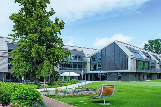 Inspirierender, moderner Lernort: der ...IA Campus&#8220; in Waldkirch-Buchholz  | Foto: SICK SIA Campus