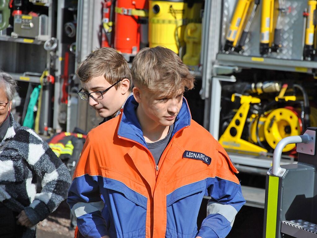 Das realistische bungsszenario verlangte den Rettungskrften von Feuerwehr und Rotem Kreuz einiges ab.