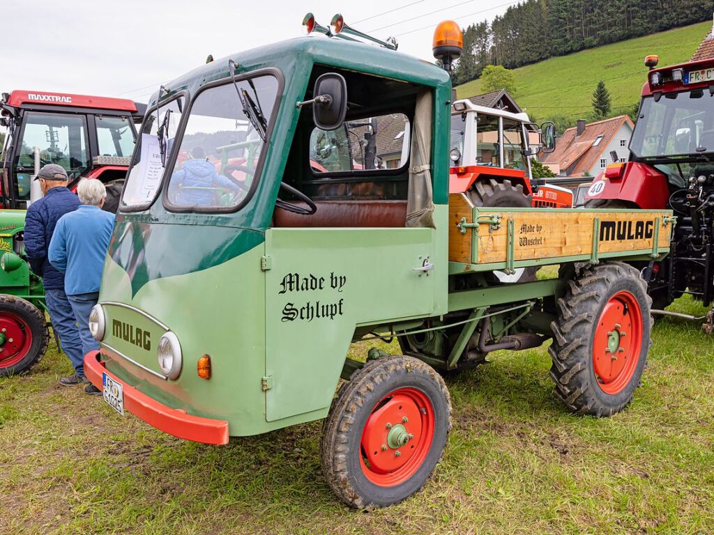 Zum dritten Mal hatte die Abteilungswehr Eschbach der Freiwilligen Feuerwehr Stegen zum Bulldog-Treffen geladen. Und viele kamen.