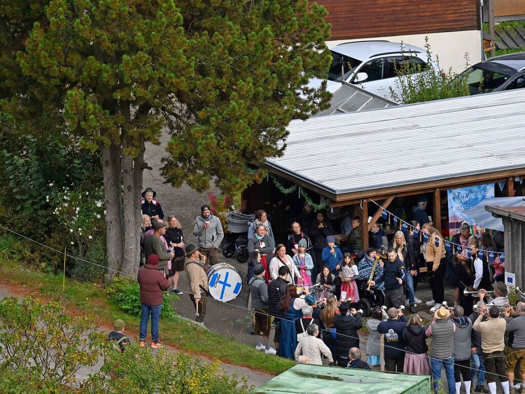 Wenn die Rinder fr die kalte Jahreszeit die hoch gelegenen Weiden verlassen, werden sie von den Menschen in Mnstertal und einem Volksfest empfangen.