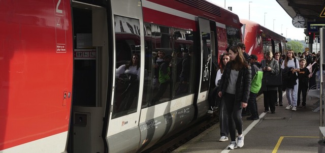 Regionale Fahrgste halten dem Deutsch...b dem Jahr 2025 weitgehend die Treue.   | Foto: Wagner, Hans