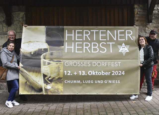 Das Werbebanner fr den Hertener Herbs...stert, Anita Basso und Dietmar Leipert  | Foto: Heinz und Monika Vollmar