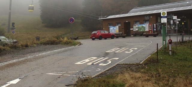 Der Gemeinderat Frhnd stimmt gegen di...er Bushaltestelle am Belchenparkplatz.  | Foto: Martin Klabund