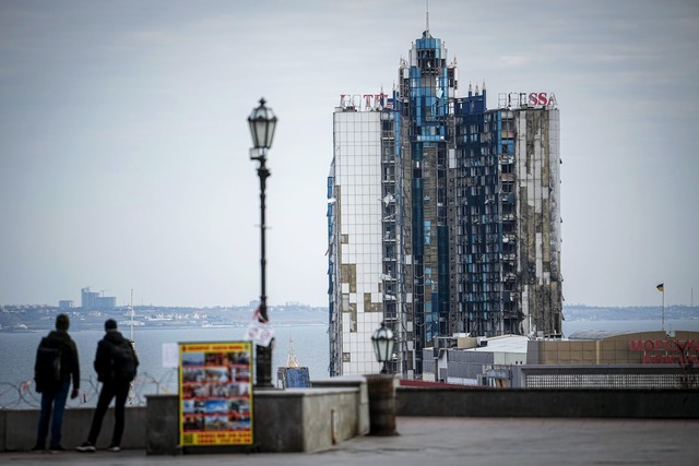 Die Hafenstadt Odessa wird von Russlan...en und Raketen beschossen (Archivbild)  | Foto: Kay Nietfeld/dpa