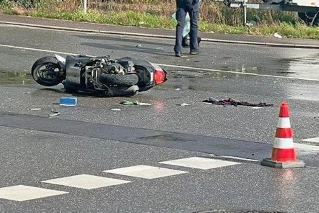 Schwer verletzter Rollerfahrer nach Unfall in Mllheim