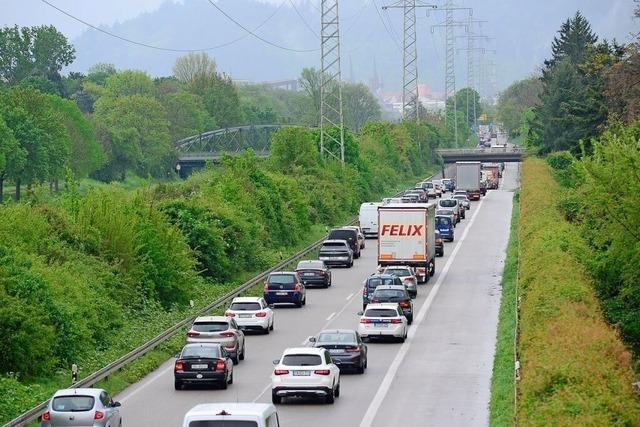 Auf der B31 im Freiburger Westen drohen Staus durch wochenlange Engpsse