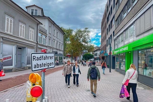 Neugestaltete Turmstrae in der Lrracher Innenstadt wird erffnet