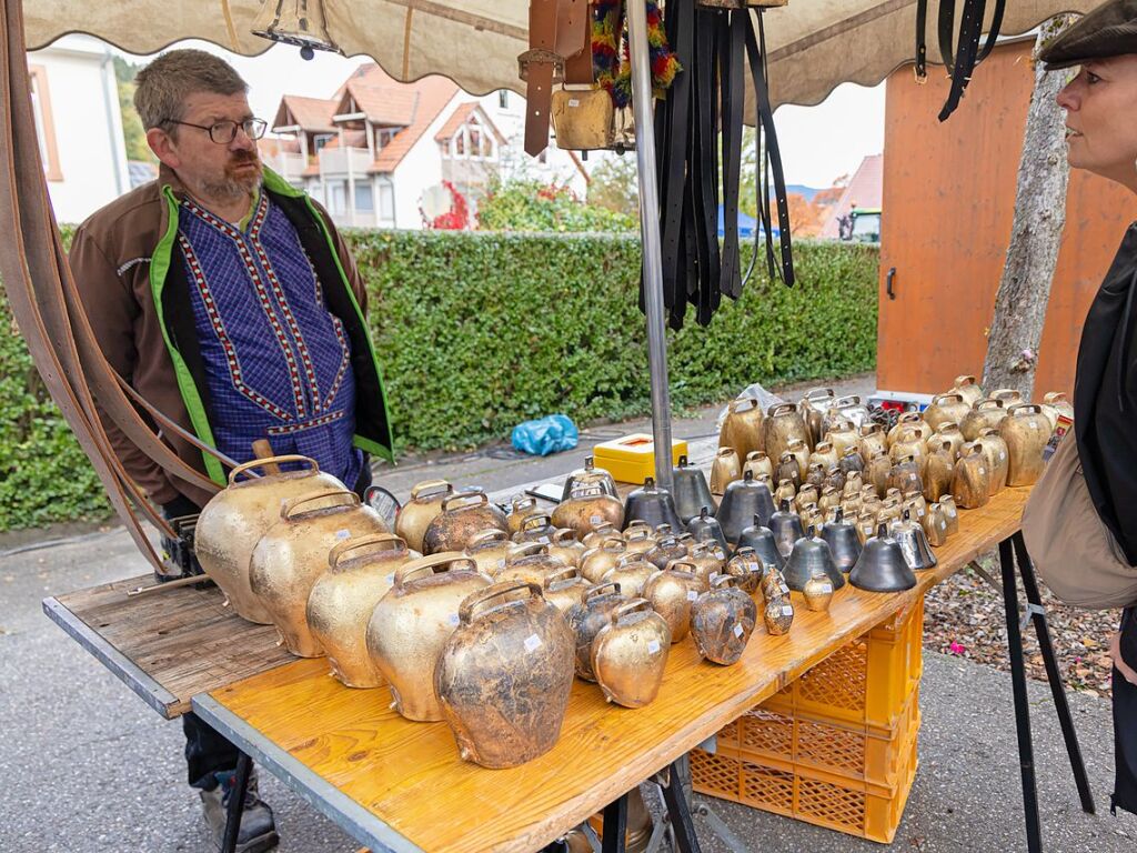 Die Tiere der Erlenbacher Weidegenossenschaft sind wieder im Tal. Das wurde in Oberried beim Almabtrieb mit einem groen Fest gefeiert.