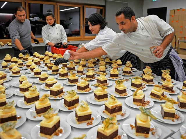 Und was Ses zum Dessert vom Kchenteam des Grnen Baums.  | Foto: Bettina Schaller