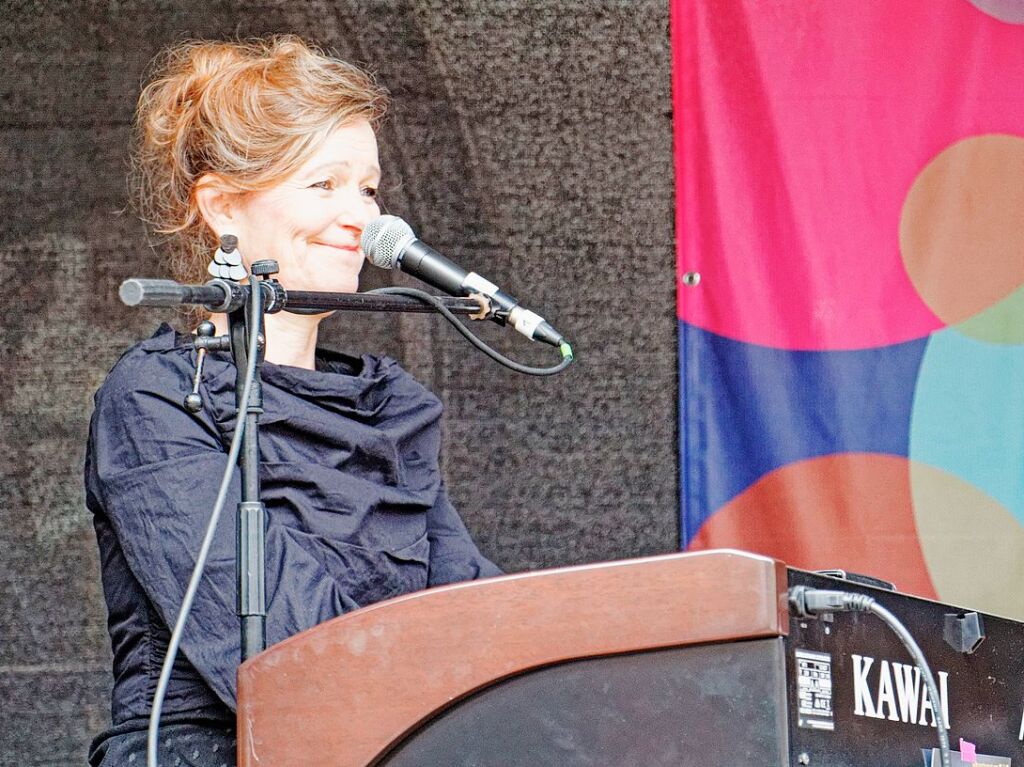 Premiere des Kaiserstuhl-Markts in Endingen: Judith Heusch auf der Bhne