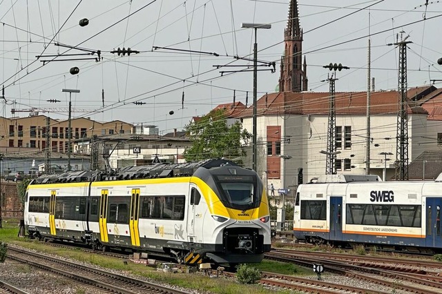 Nicht nur Busse der SWEG, sondern auch...uch der Schulbusverkehr ist betroffen.  | Foto: Helmut Seller