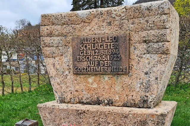 Der Streit um das Schlageter-Grab auf dem Schnauer Friedhof geht weiter.  | Foto: Stefan Ammann