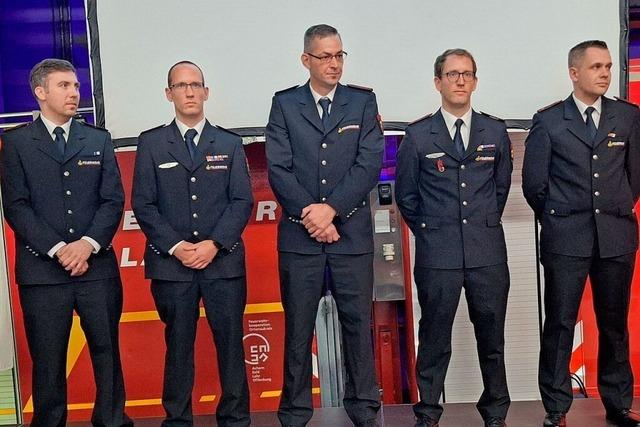 Lahrer Feuerwehr ehrt fnf Lebensretter