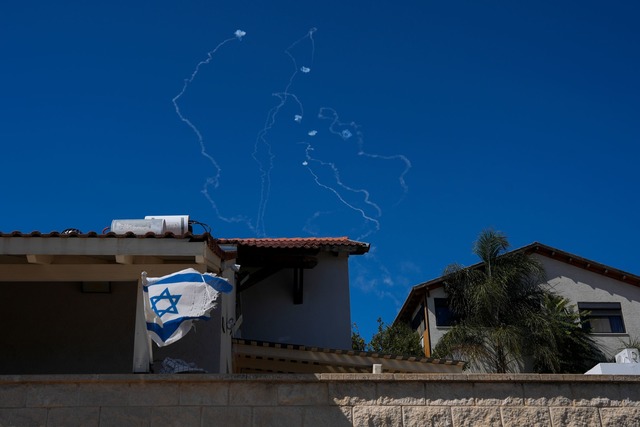 Israel verf&uuml;gt &uuml;ber ein mehr...arnen vor Engp&auml;ssen. (Archivbild)  | Foto: Baz Ratner/AP/dpa