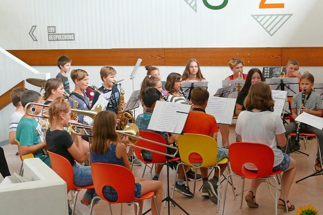 Blserklassen gibt es bereits an viele...zunchst zwei Schuljahre (Symbolbild).  | Foto: Victoria Langelott