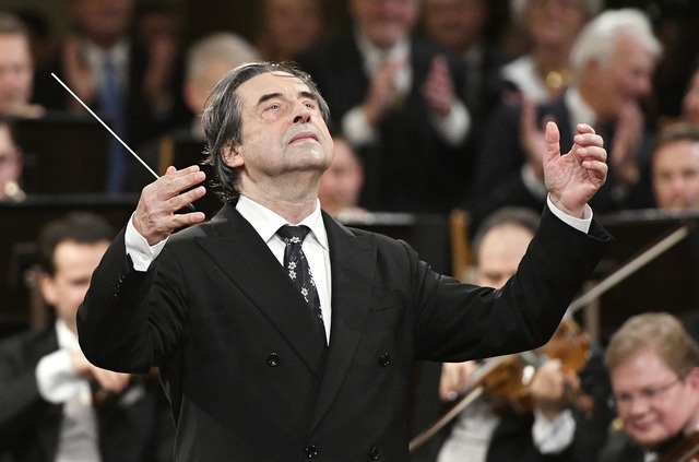 Riccardo Muti dirigiert das Wiener Neujahrskonzert 2025. (Foto: Archiv)  | Foto: Hans Punz/APA/dpa