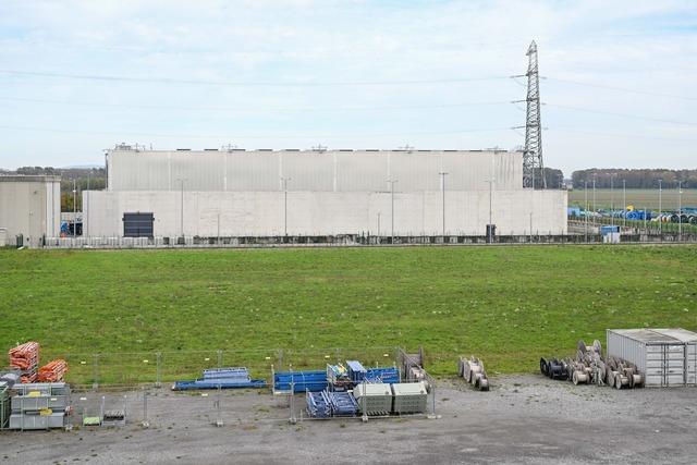 Wie lange das Zwischenlager gebraucht ...chts der offenen Endlagersuche unklar.  | Foto: Uwe Anspach/dpa