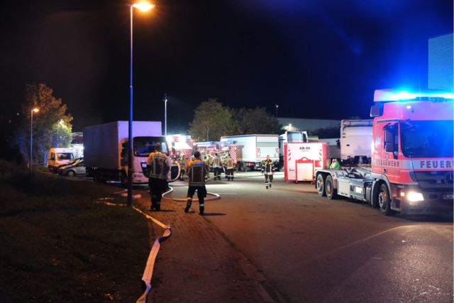 Vier Verletzte nach Gefahrgutunfall bei Spedition in Bad Krozingen