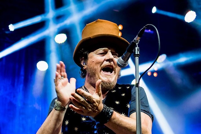 Im Kino luft ein  Portrt des italienischen Ausnahmemusikers  Zucchero.  | Foto: Jean-Christophe Bott