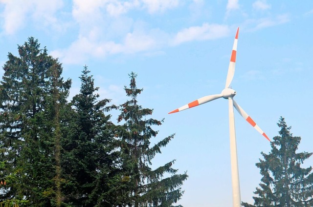 Ein Windrad auf dem Schauinsland: Der ...ensee den Ortschaftsrten und Brgern.  | Foto: Kathrin Blum