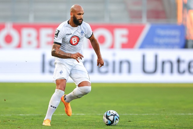 Terrence Boyd und der SV Waldhof Mannh...gebirge Aue und Boyd erzielte ein Tor.  | Foto: Daniel Karmann/dpa