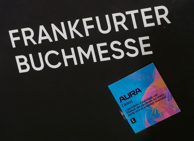 "Aura" ist das Jugendwort des Jahres 2024.  | Foto: Andreas Arnold/dpa