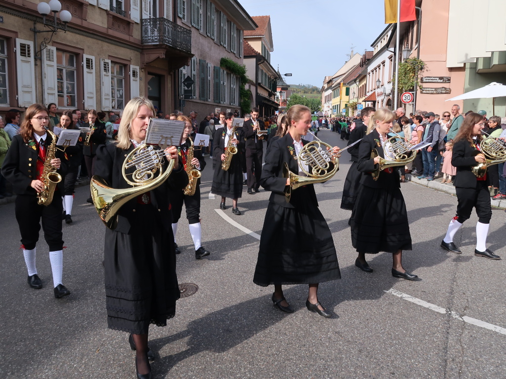 Das Erntedankfest gebhrend feiern, ist fr Winzer und Landwirte in Ihringen seit Jahrzehnten guter Brauch.