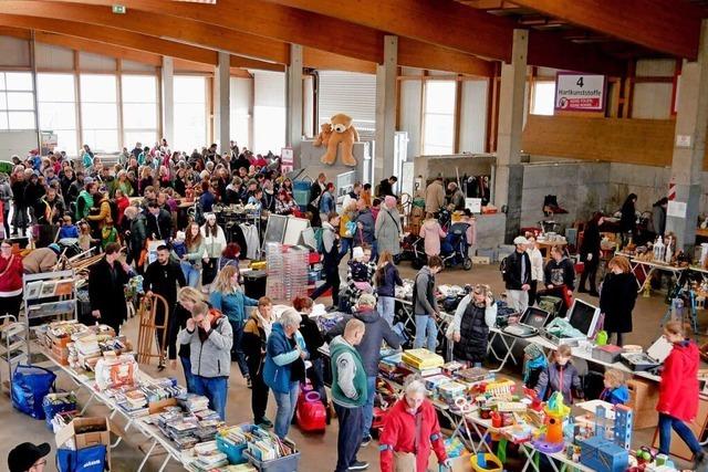 Auf dem Verschenkemarkt in Titisee-Neustadt gab es mehr als 5000 Teile