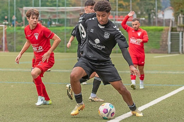 Erzielte in Dottingen den Siegtreffer ...Lrrach-Brombach: Jack-Emanuel Akuegwu  | Foto: Kreienkamp