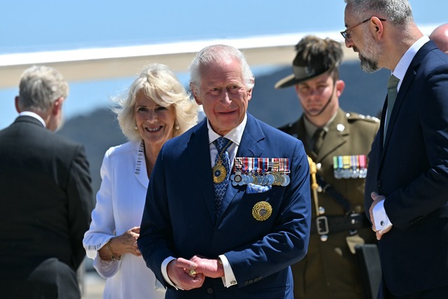 In der australischen Hauptstadt warteten viele Termine auf Charles und Camilla.  | Foto: Saeed Khan/AFP POOL via AAP/dpa