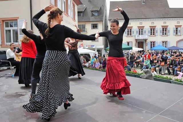 Temperamentvoll geht  es jhrlich zu b...alen Fest, das der Beirat organisiert.  | Foto: Volker Mnch