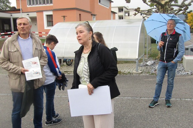 Brger und Brgerinnen engagieren sich...bessere grenzberschreitende Projekte.  | Foto: Friedrich Zell