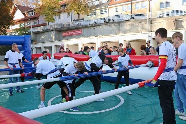 Schlagkrftige Wehr, zufriedene Hndler: Was beim Herbstfest am Chilbisonntag in Bonndorf los war