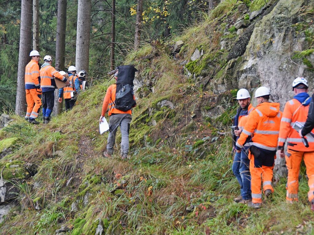 Im Hllental wurde ein Fels gesprengt, der drohte abzustrzen. Sprengbeauftragter Thomas Baumann war verantwortlich fr die erfolgreiche Sprengung.